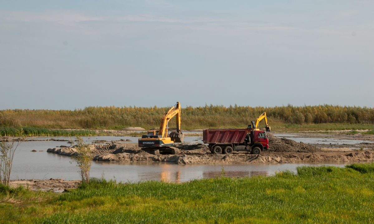 Filtrele de retur și de aerisire ale rezervorului hidraulic: rol și înlocuire